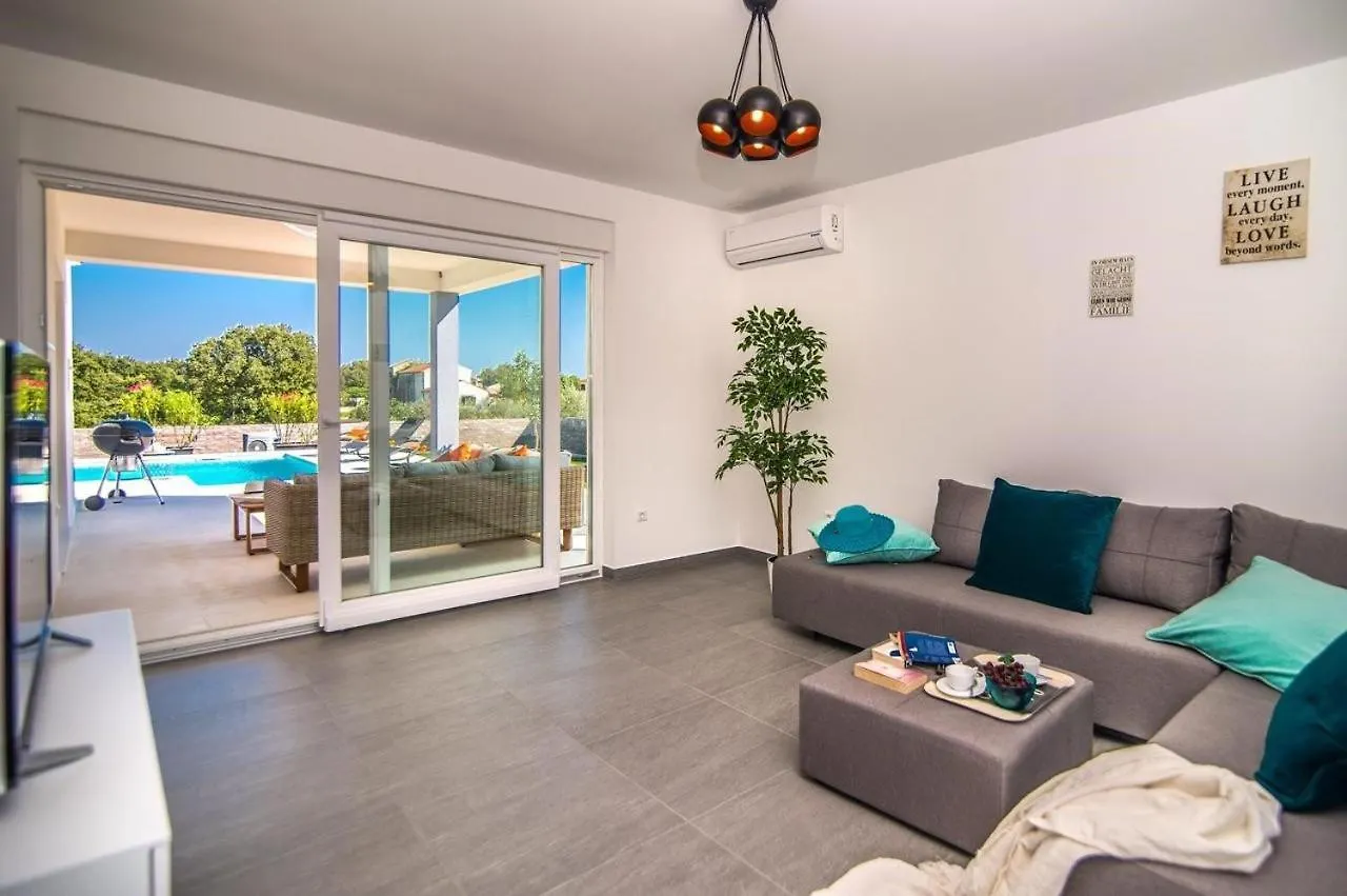 Villa Florentina Stokovci Croatia